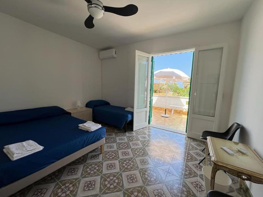 Villa Karmarea Mola di Bari Exteriör bild